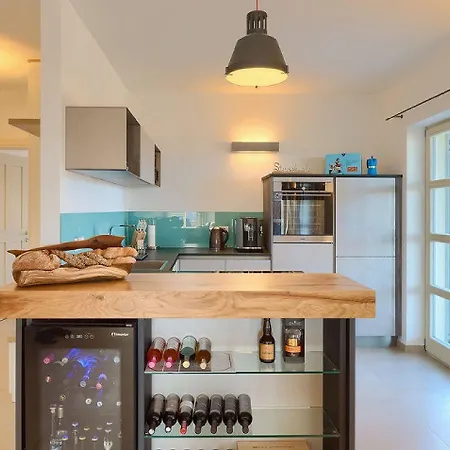 Beeindruckende Am Rande Des Parenzana Mit Privatpool, Babybett Und Toller Aussicht *