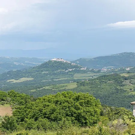 بيت للعطل Beeindruckende Am Rande Des Parenzana Mit Privatpool, Babybett Und Toller Aussicht *